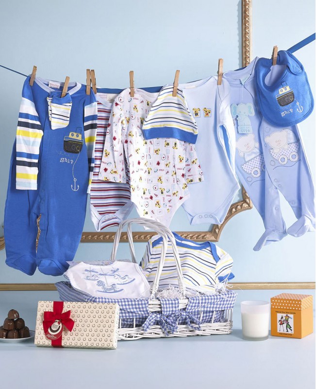 Baby Boy New-Born Bundle Gift Basket Baby Boy New-Born Bundle Gift Basket